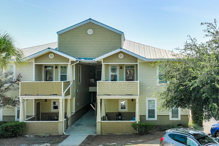 Topsail Village - 5Tides